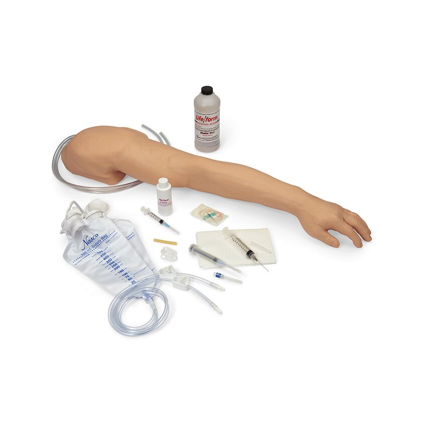 Inyecciones intravenosas en el brazo de entrenamiento
